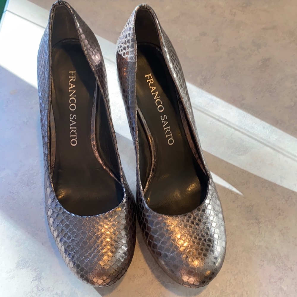 Metallic croc skin heels